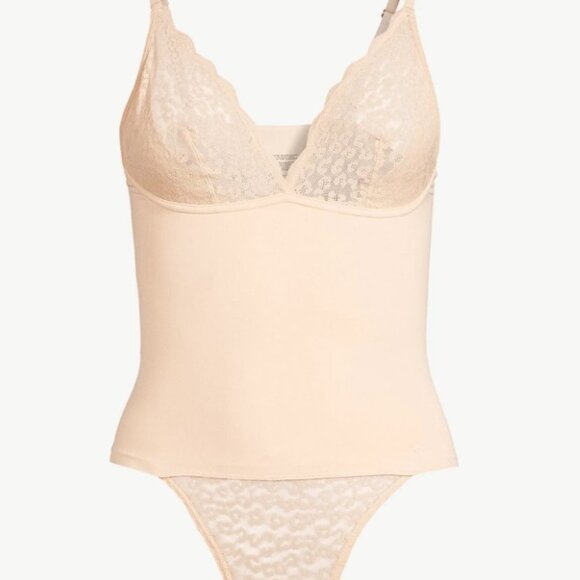 New- Sofia Intimates by Sofia Vergara Smoothing Seamless Lace Bodysuit - Picture 3 of 4